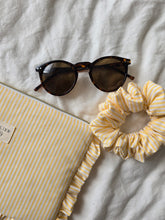 Charger l'image dans la galerie, 📦 Ensemble Pochette à froufrou et son chouchou jaune