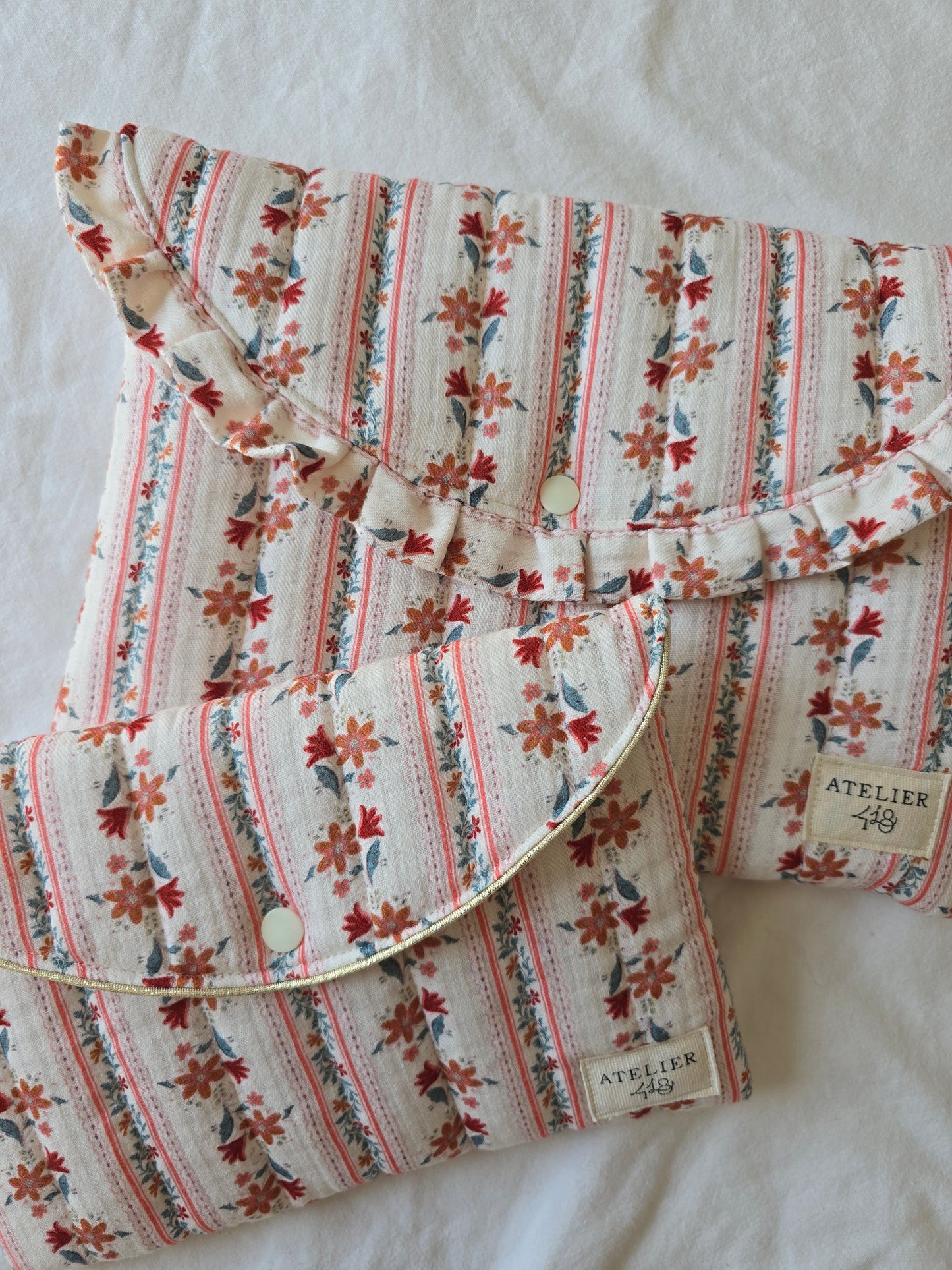 EN STOCK - Pochette à Livre / Tablette Juliette