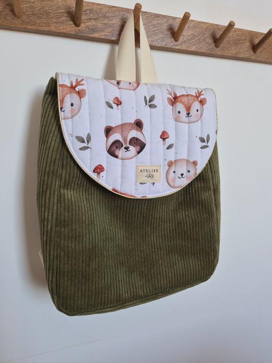 ✄ Sac à dos maternelle à rabat Kaki - Aventuriers des Bois