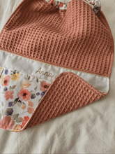 Charger l'image dans la galerie, ✄ Serviette élastique Bouquet Aquarelle