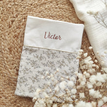 Charger l'image dans la galerie, ✄ Protège carnet de santé personnalisé