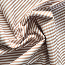 Charger l'image dans la galerie, ✄ Protège Carnet de Santé "Rayure"