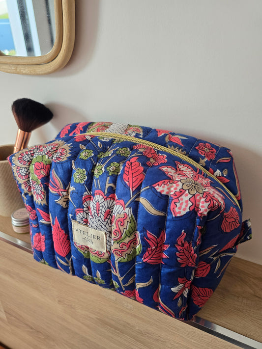 EN STOCK - Trousse de toilette Jai Ho (modèle unique)