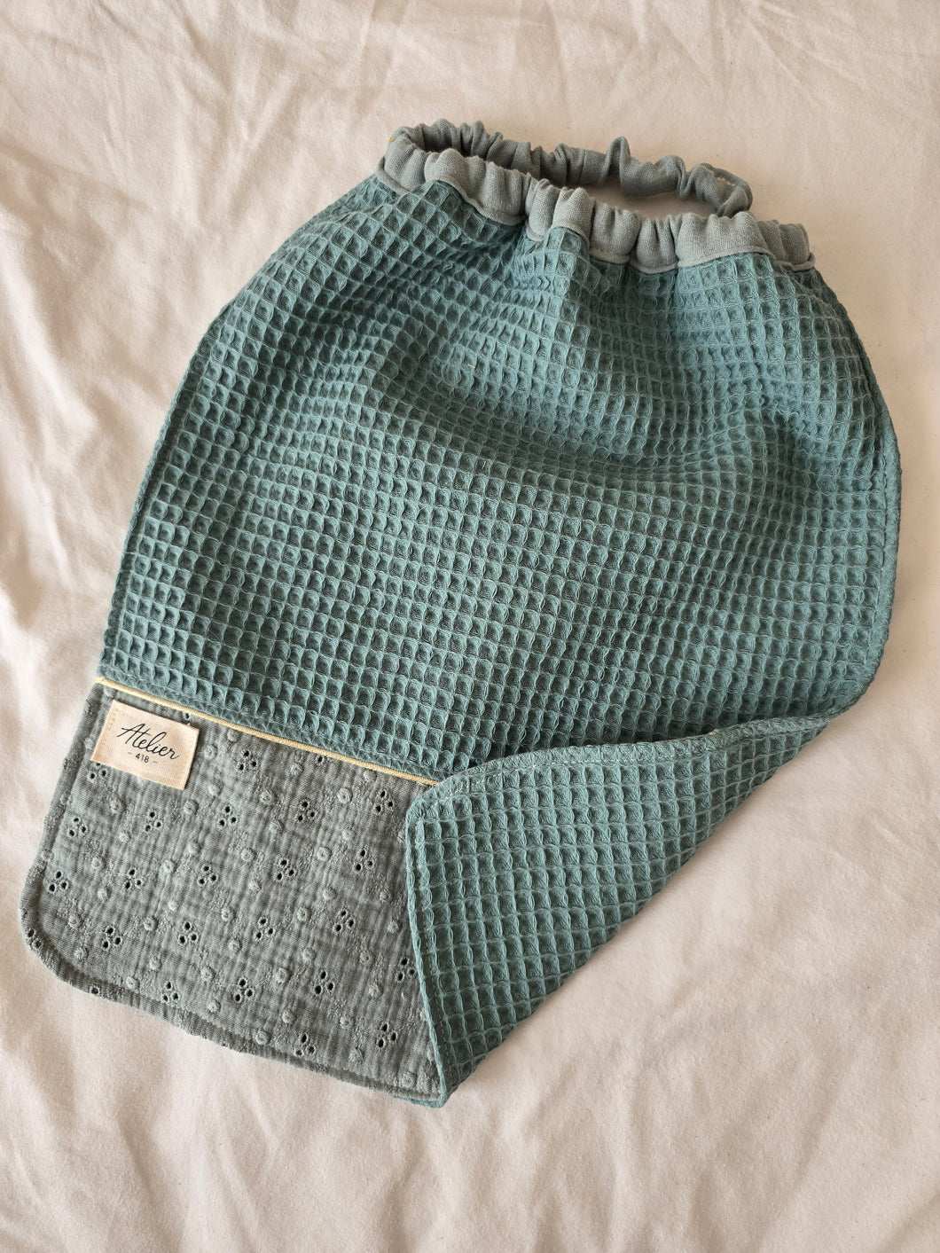 ✄‎ ‎ Serviette élastique Adèle vert d'eau