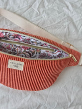 Charger l'image dans la galerie, ✄‎ ‎ Sac Banane Velours Corail / Palopa
