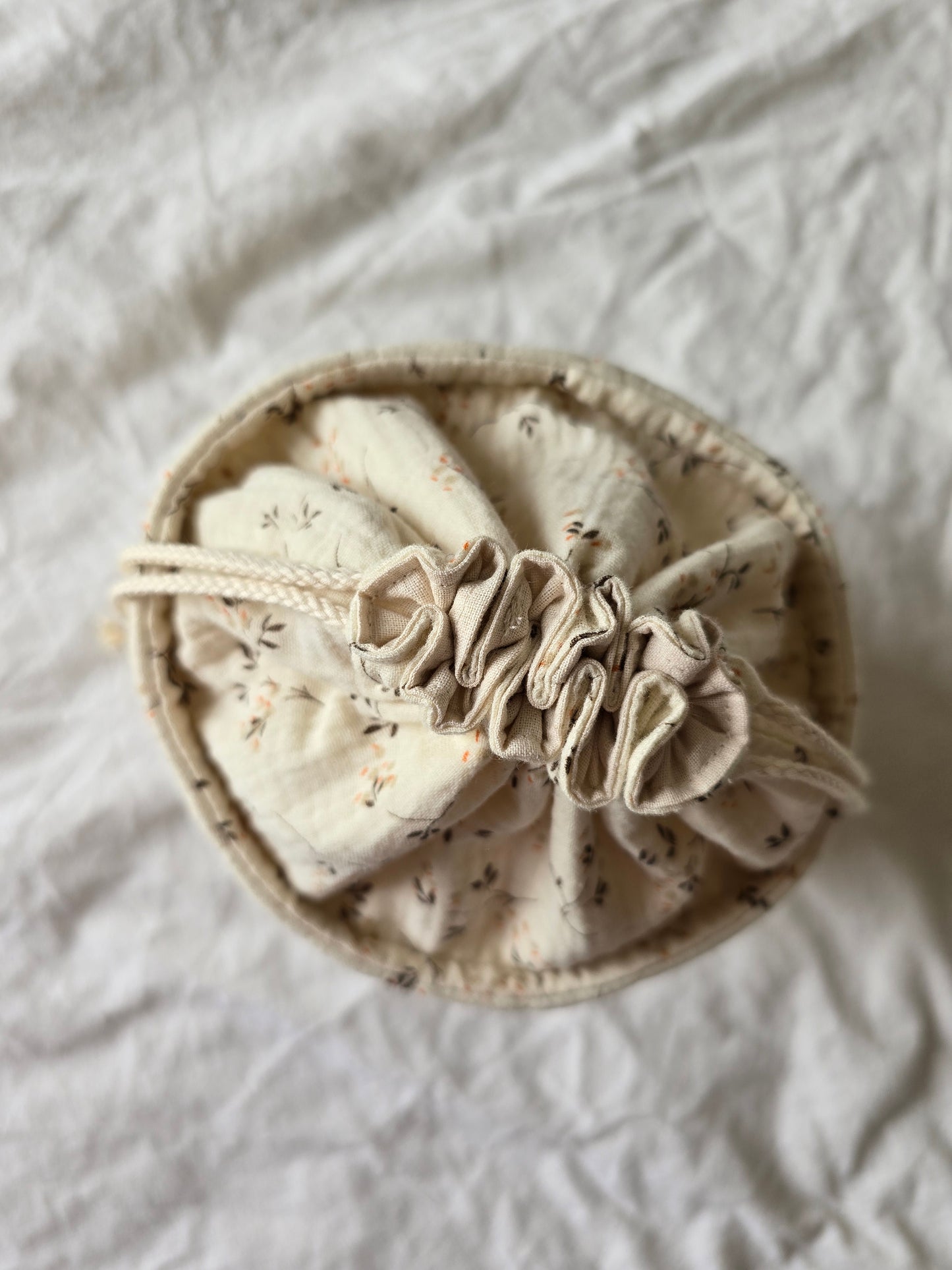 ✄‎ ‎ Panier de rangement Simone