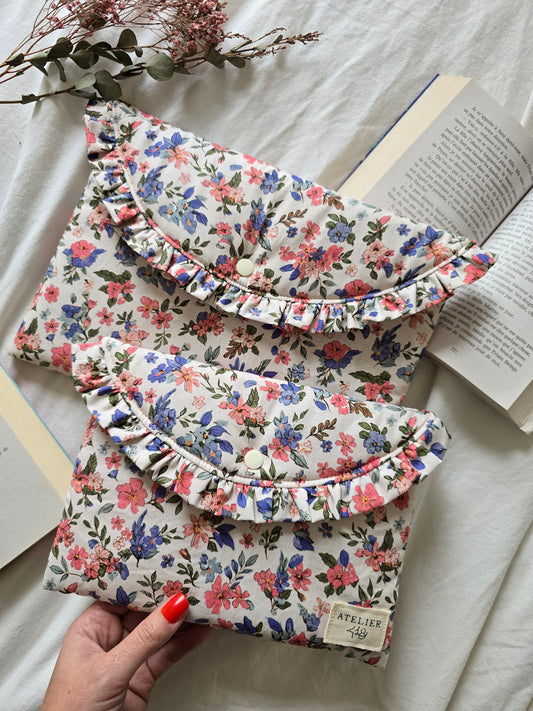 ✄‎ ‎ Pochette à Livre / Tablette Léa