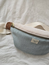 Charger l'image dans la galerie, ✄‎ ‎ Sac banane COLOBLOCK - Rayure sauge
