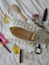 Charger l'image dans la galerie, ✄‎  ‎ Trousse de toilette - Colette écru
