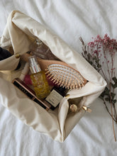 Charger l'image dans la galerie, ✄‎  ‎ Trousse de toilette - Colette écru
