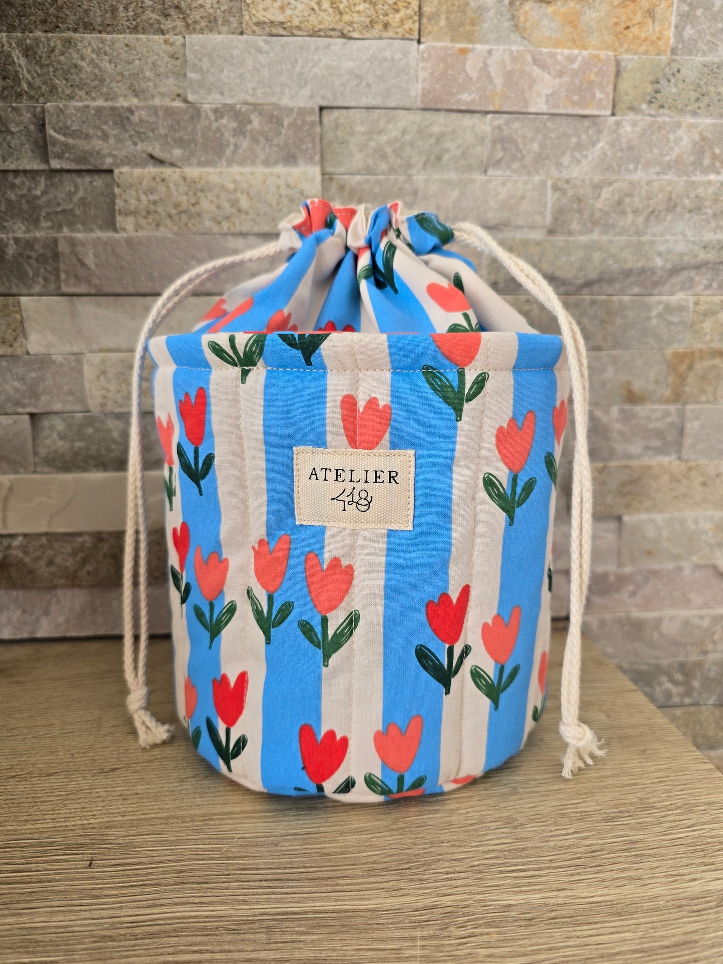 ✄‎ ‎ Panier de rangement Tulipes