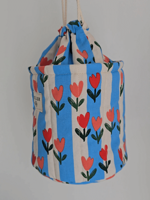 ✄‎ ‎ Panier de rangement Tulipes