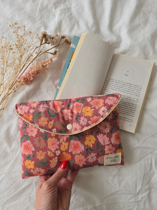 ✄‎ ‎ Pochette à Livre / Tablette Camélia Aubergine