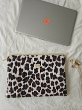 Charger l'image dans la galerie, 📦 Housse d'ordinateur Léopard 15,6"
