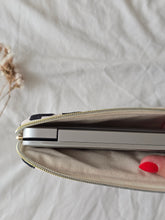 Charger l'image dans la galerie, 📦 Housse d'ordinateur Léopard 15,6"
