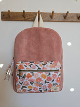 Charger l'image dans la galerie, ✄‎ ‎ Sac à dos maternelle (motif et couleur au choix)
