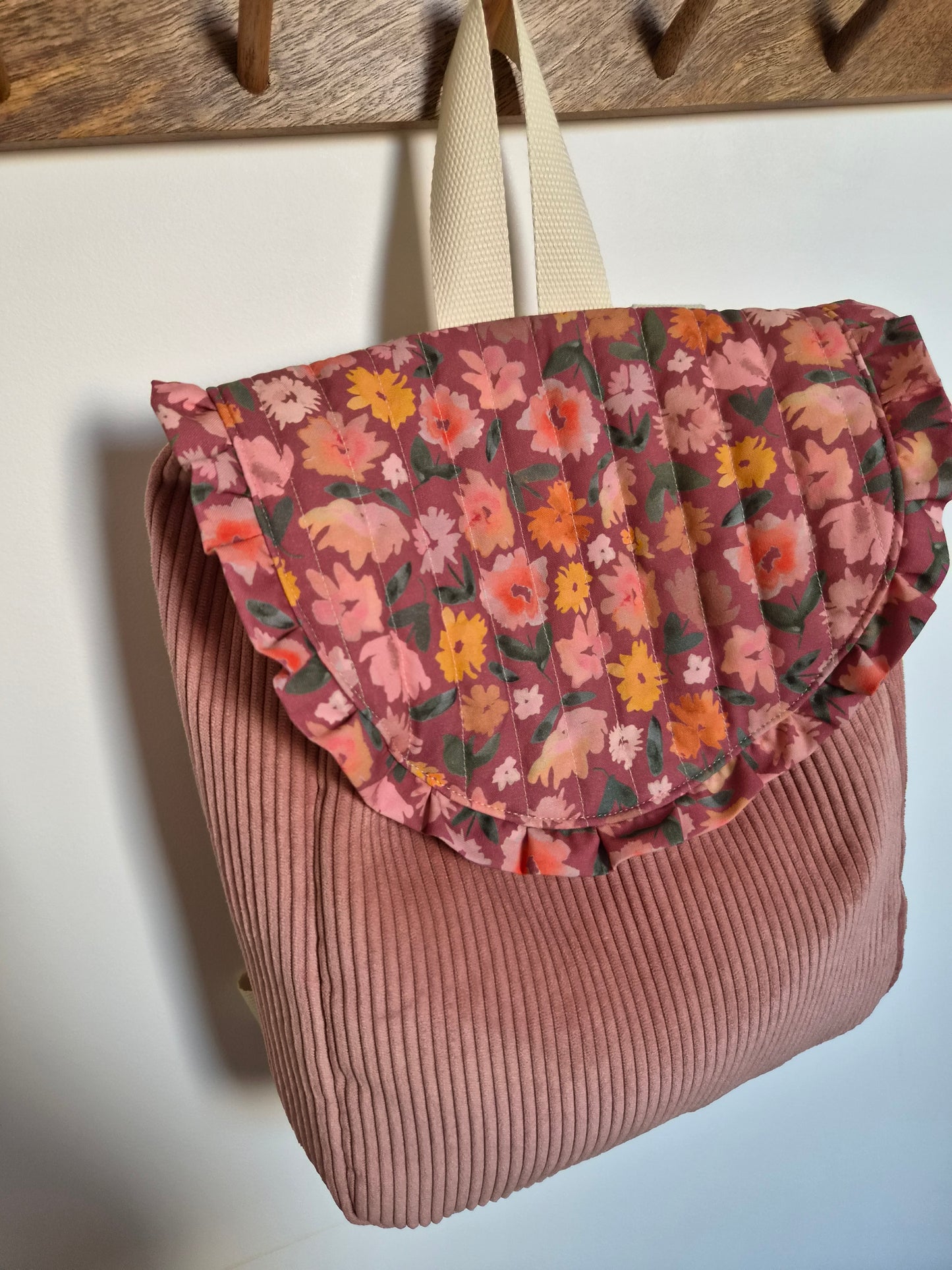✄‎ ‎ Sac à dos maternelle à rabat personnalisable