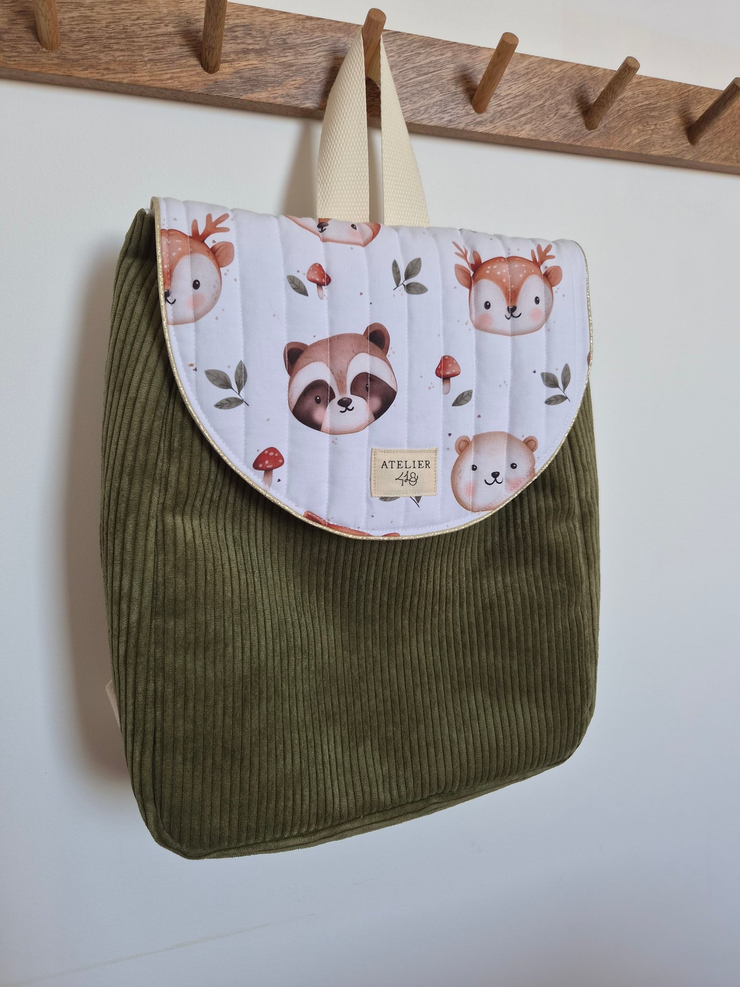 ✄‎ ‎ ‎Sac à dos maternelle à rabat Kaki - Aventuriers des Bois