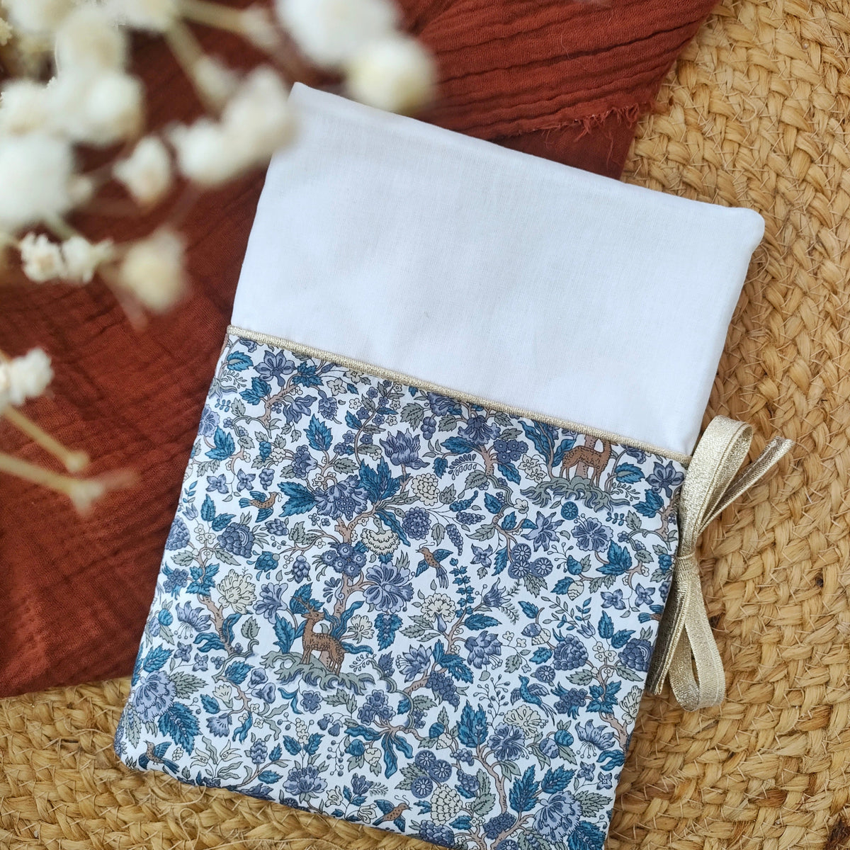 ✄‎ ‎ Protège Carnet de Santé - Salters Forest