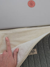 Charger l'image dans la galerie, 📦 Housse d'ordinateur Adèle vert d'eau 15,6"
