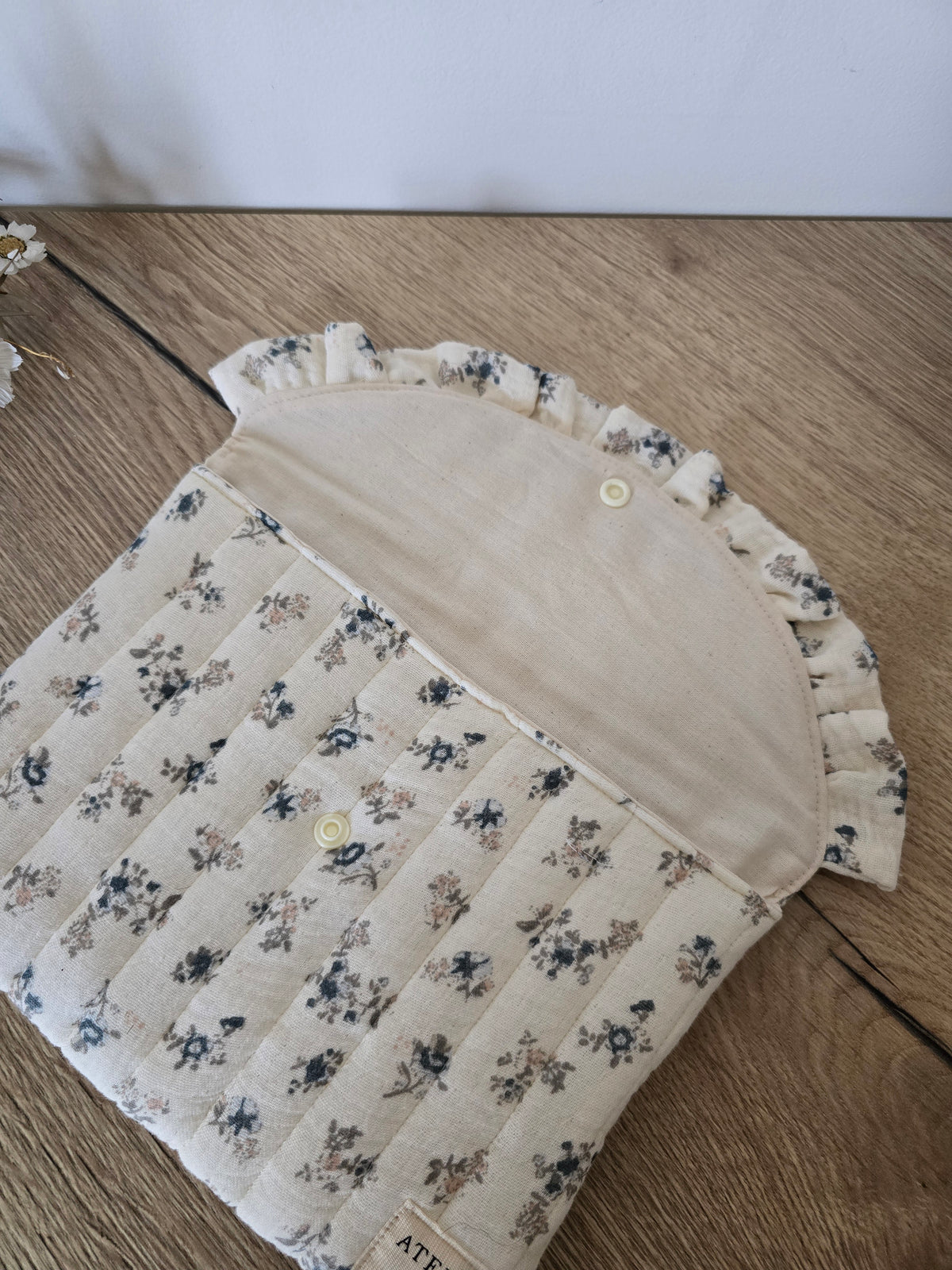 EN STOCK - ‎Pochette à Livre / Tablette Léonie