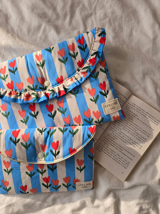 ✄‎ ‎ Pochette à Livre / Tablette Tulipes