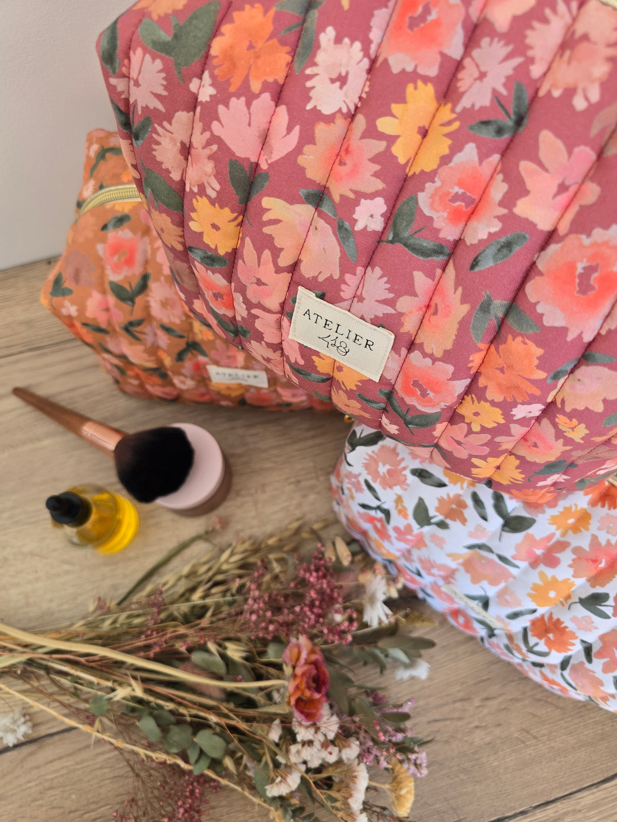 ✄‎ Trousse de Toilette - Camélia Aubergine
