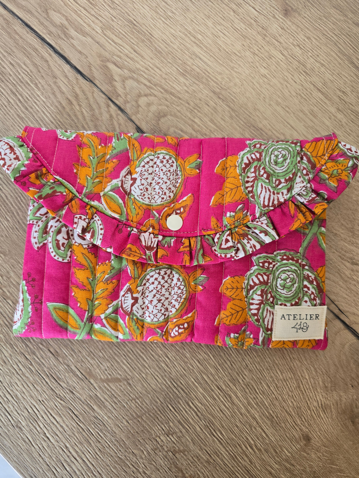 EN STOCK - ‎Pochette à Livre / Tablette Jai Ho (édition unique)