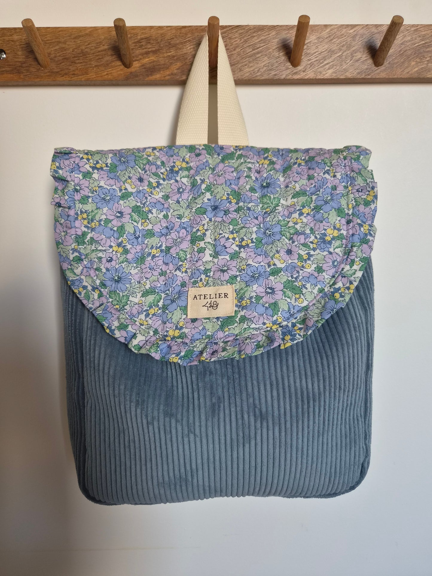 ✄‎ ‎ Sac à dos maternelle à rabat Jeans - Liberty Dahlia