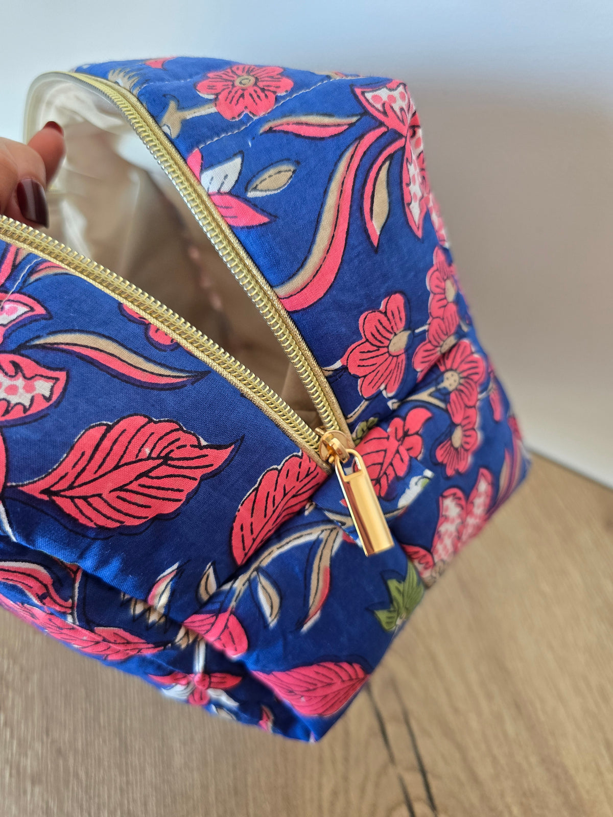 EN STOCK - Trousse de toilette Jai Ho (édition unique)