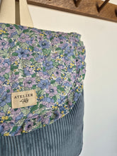 Charger l'image dans la galerie, 📦 ‎Sac à dos maternelle à rabat Jeans - Liberty Dahlia
